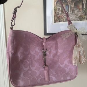 Coach lilac Hampton clip bag